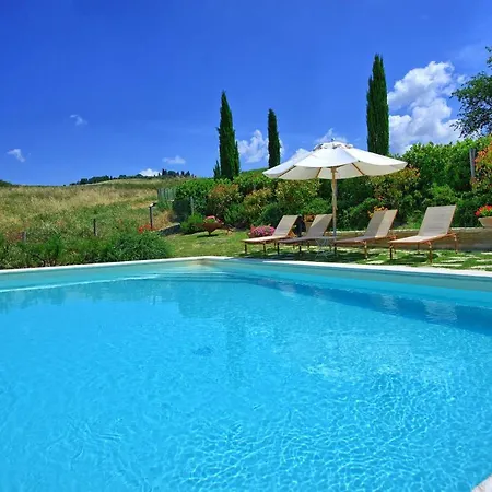 Sleeps 6 Pool Wifi וילה