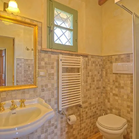 Sleeps 6 Pool Wifi וילה
